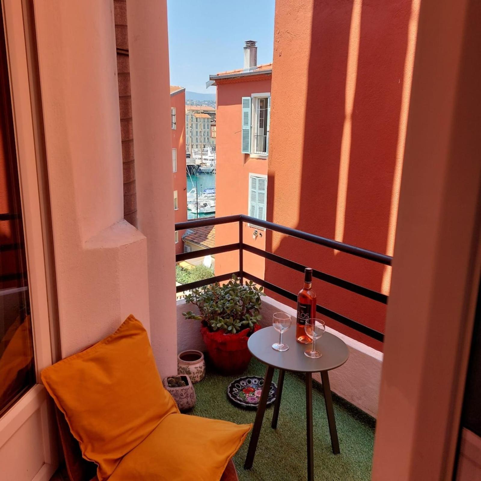 Lympia - Beach & Ferry By Foot Balcony - By Tgb Nice Luaran gambar